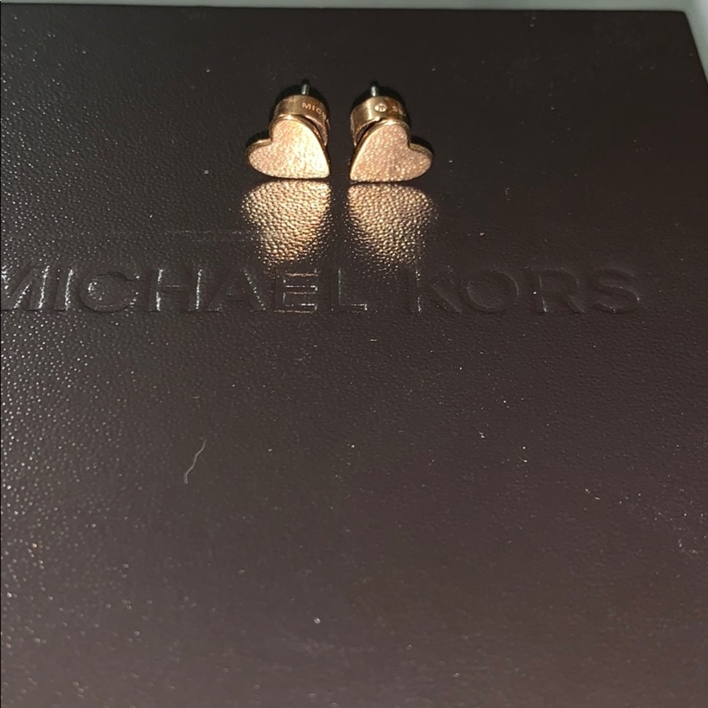 Gold heart earrings